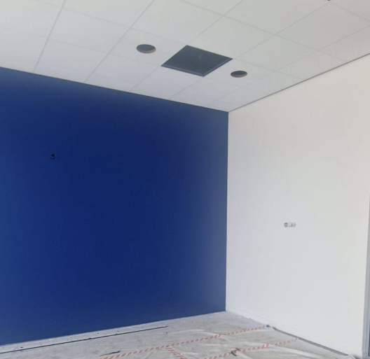 over mij krystianklus 02